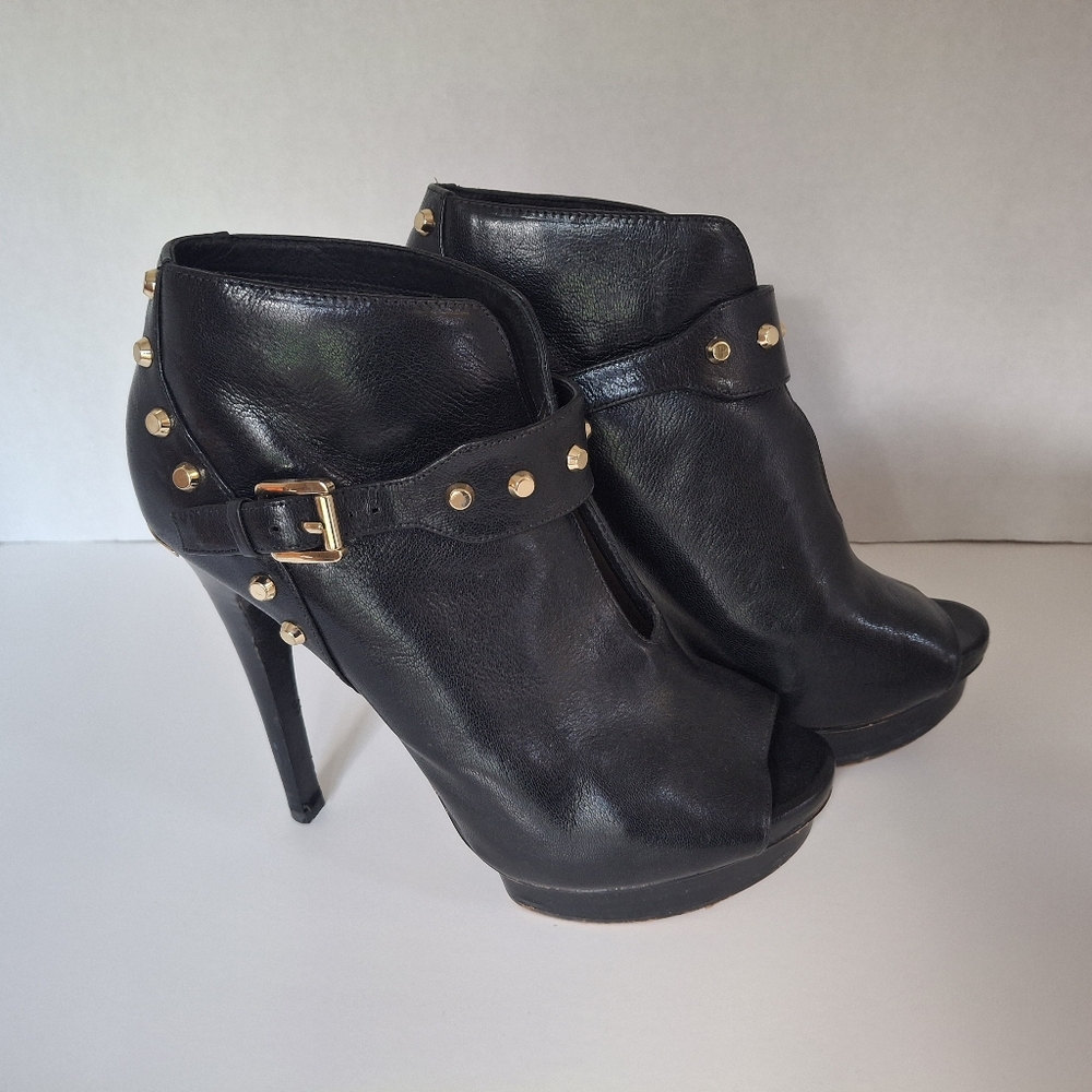 MICHAEL KORS Women's Black Leather Ailee Gold Studded Peeproe Booties Sz 7.5